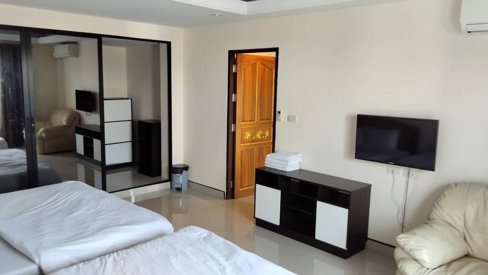 T3 Residence Bangkok Exteriör bild